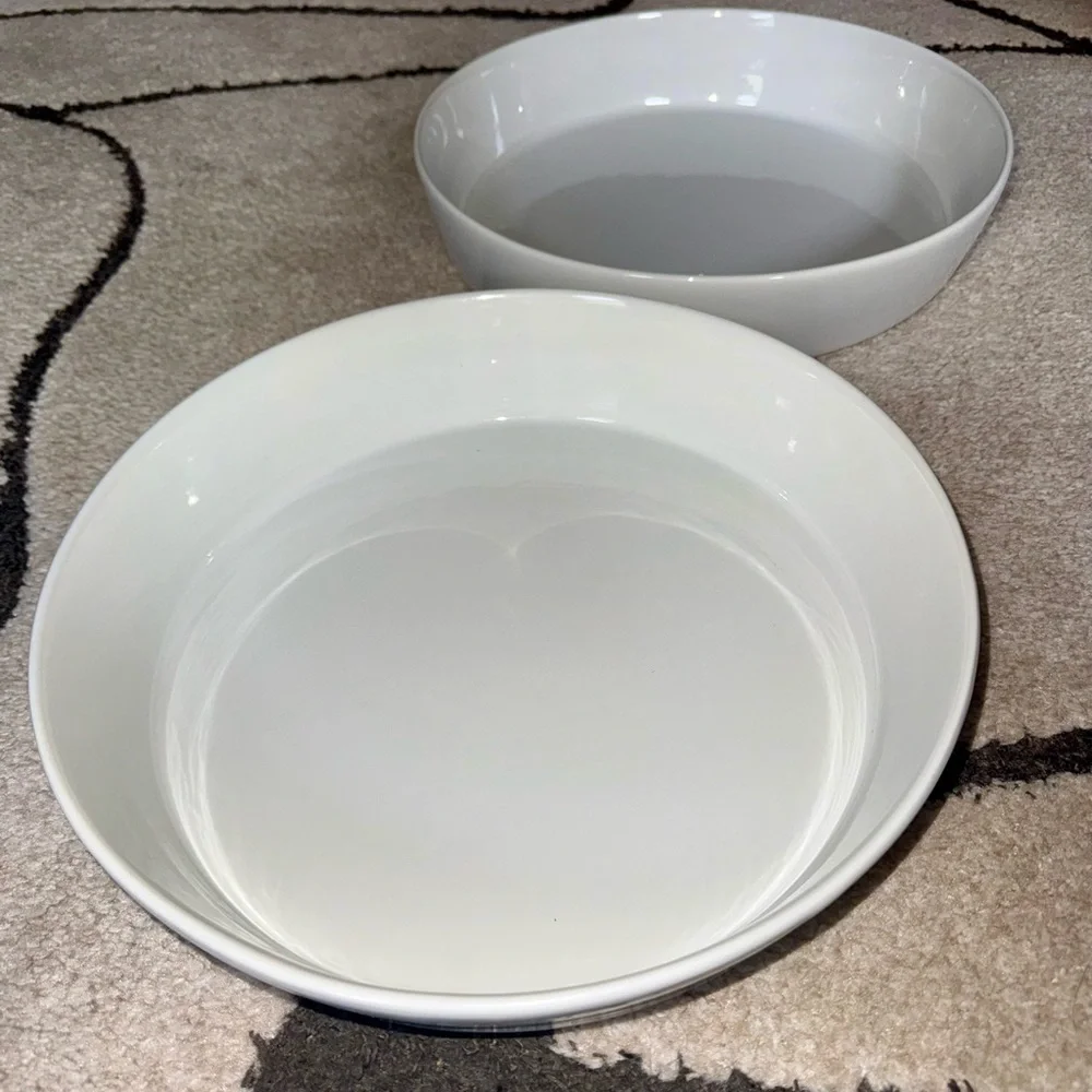 Crate & Barrel White 12” Chip / Serving Bowl